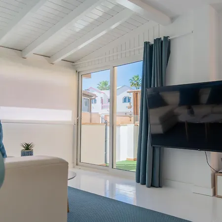 Stars Seaview Villa